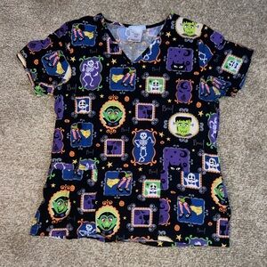 Halloween Women’s Fitted Scrub Top SB scrubs size Small